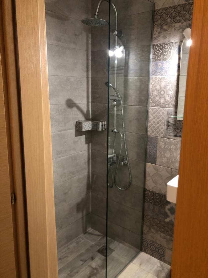 Anastasis Apartment In Palaio Faliro Athens Ngoại thất bức ảnh