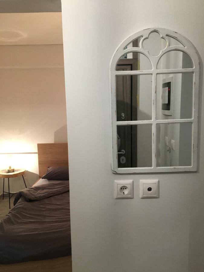 Anastasis Apartment In Palaio Faliro Athens Ngoại thất bức ảnh